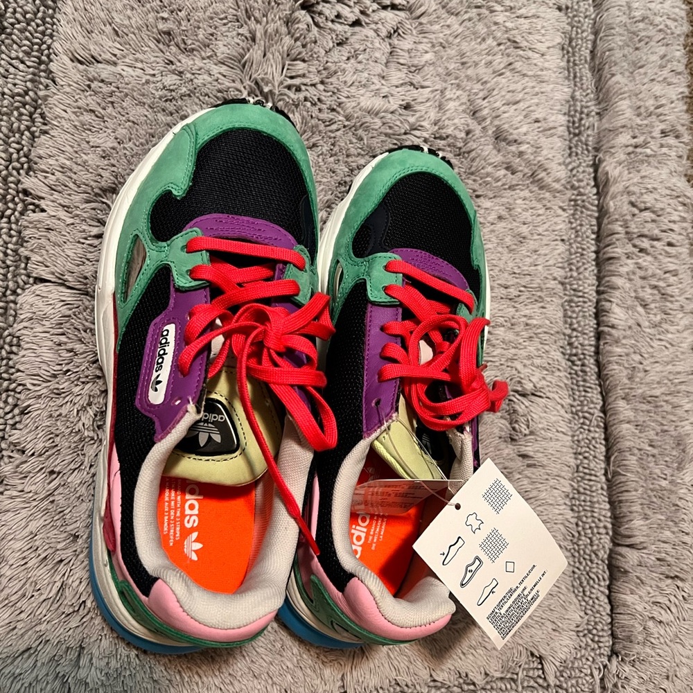 Adidas sneaker